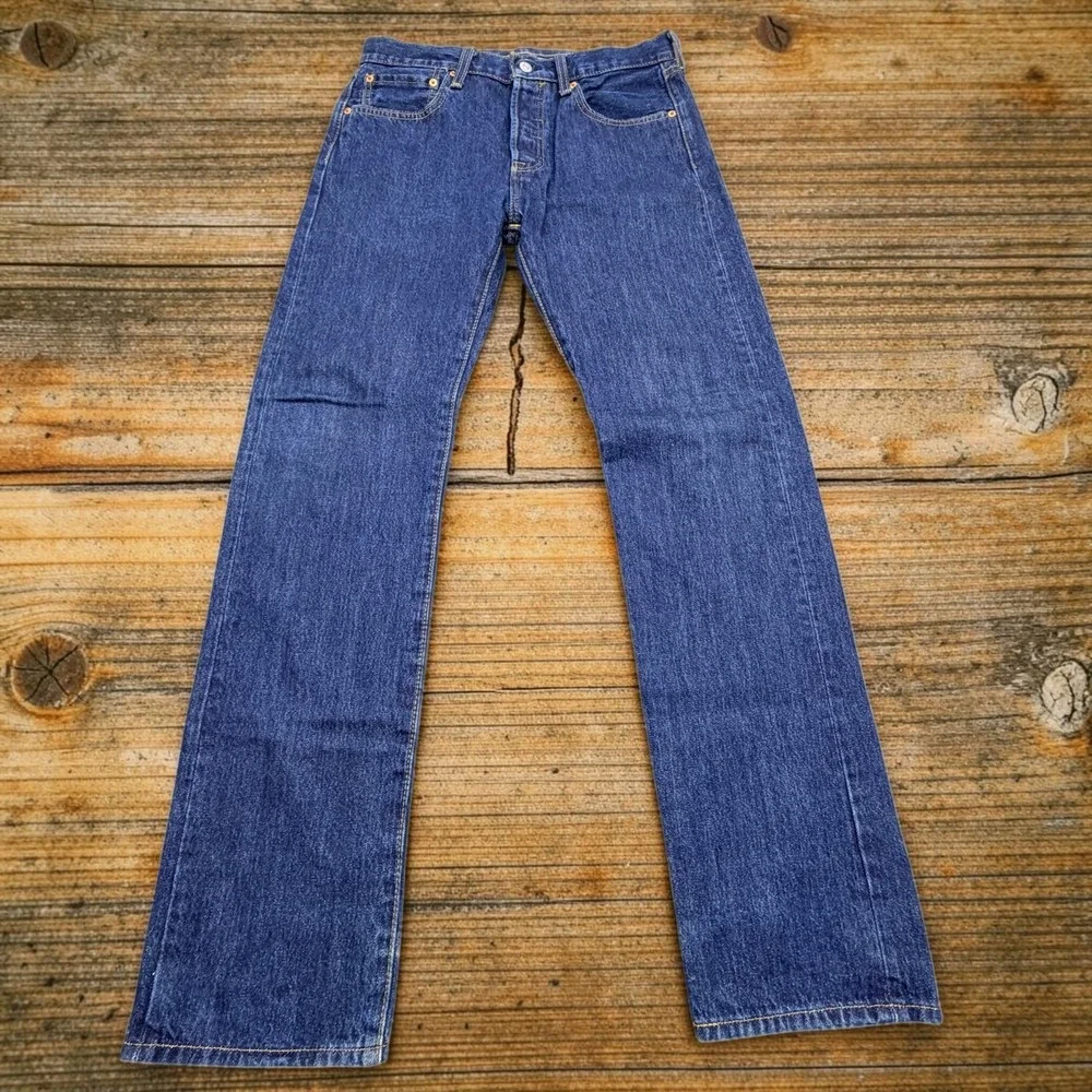 Levis 501 Original Fit Mens Blue Denim Straight Leg Button Fly Jeans 32x32.5